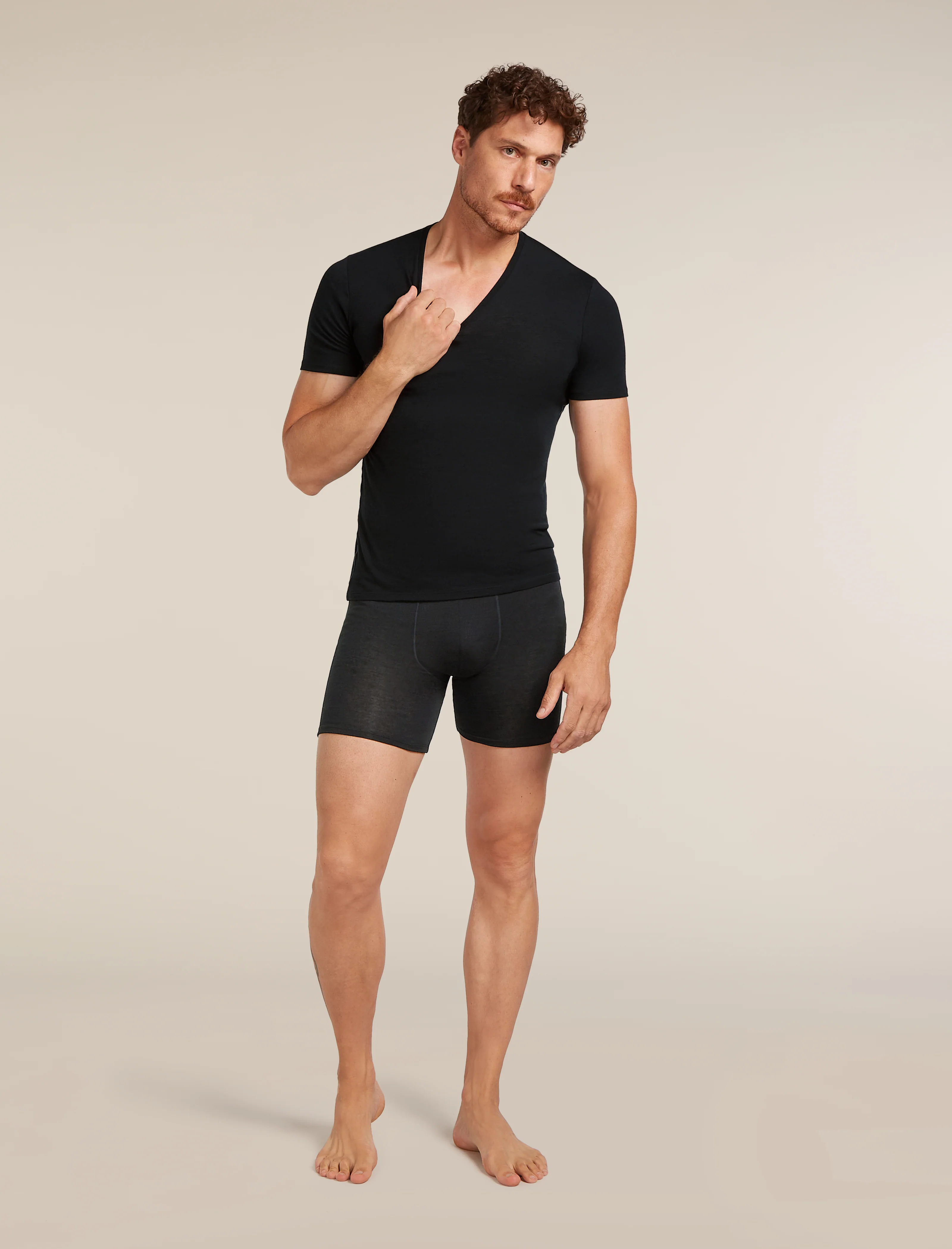 Men's Merino 150 Anatomica Short Sleeve V Neck Top - Image 6