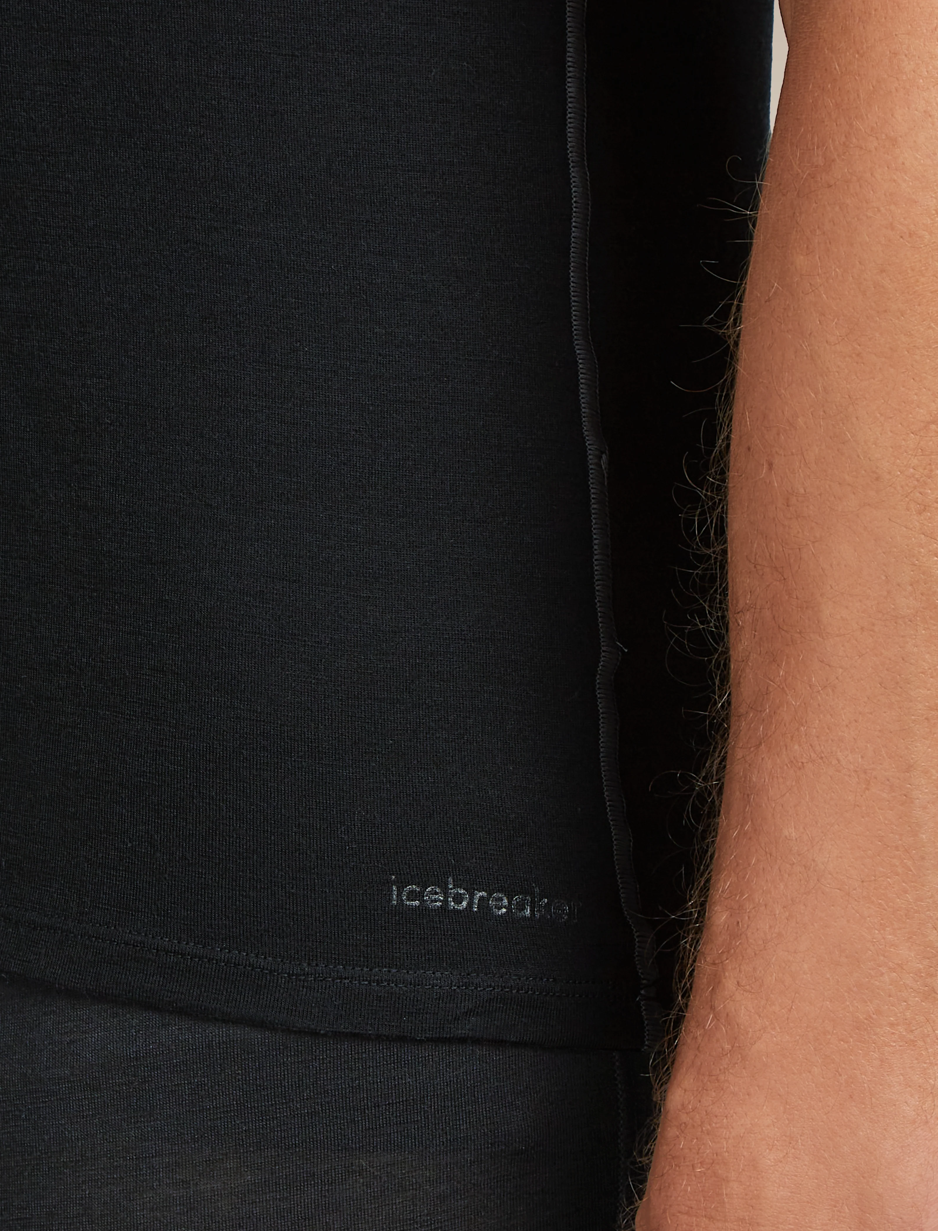 Men's Merino 150 Anatomica Short Sleeve V Neck Top - Image 7