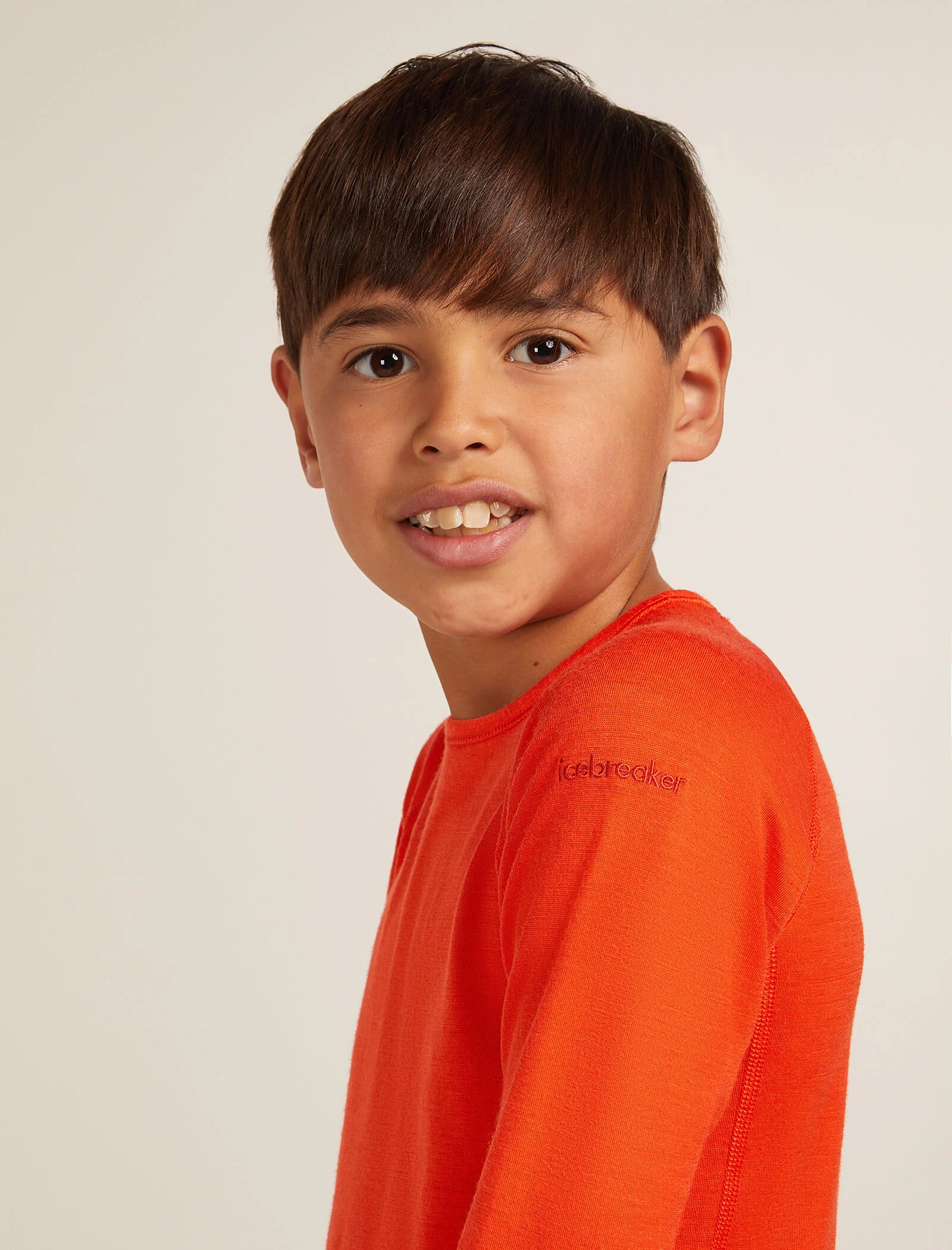 Kids’ Merino 200 Oasis Long Sleeve Crewe Thermal Top - Image 7