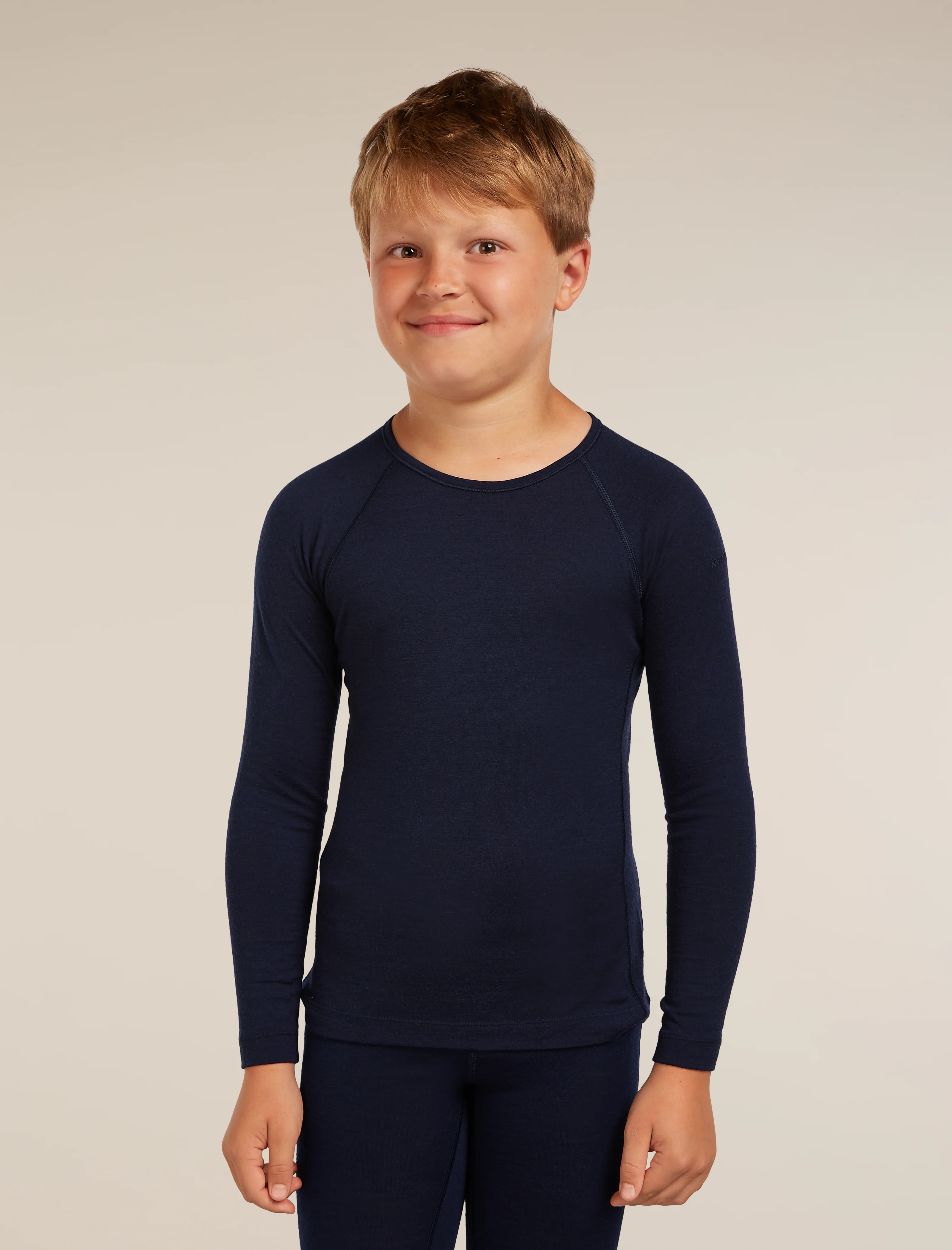 Kids’ Merino 200 Oasis Long Sleeve Crewe Thermal Top - Image 3