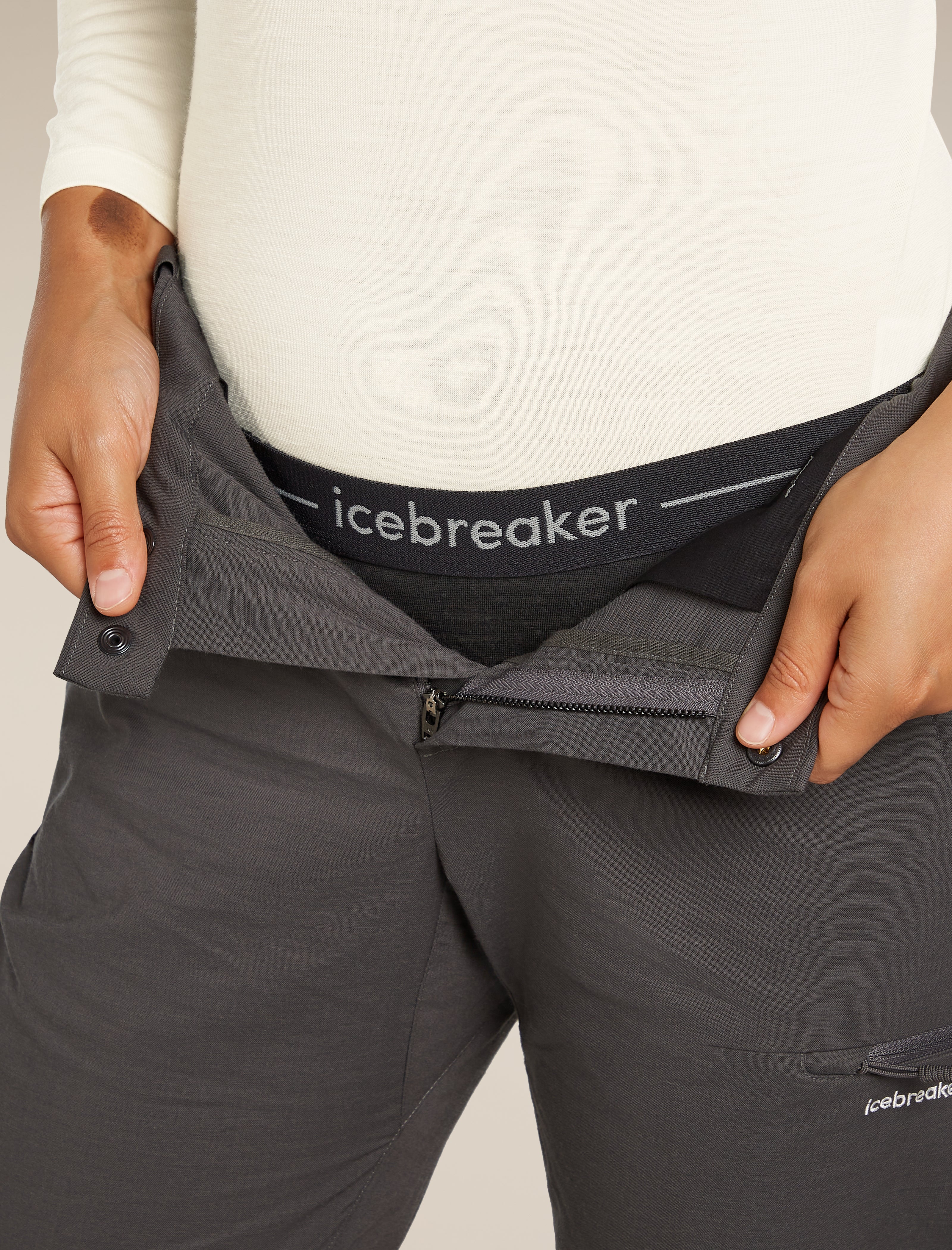 Women's Merino 200 Oasis Thermal Shorts - Image 4